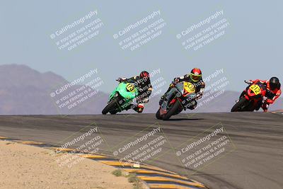 media/Oct-08-2023-CVMA (Sun) [[dbfe88ae3c]]/Race 3 Amateur Supersport Middleweight/